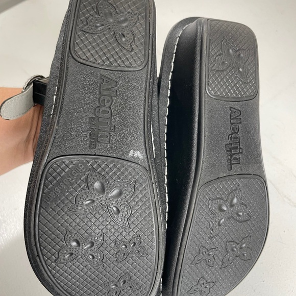 Alegria Black Floral Cutout Sandals - Picture 3 of 6